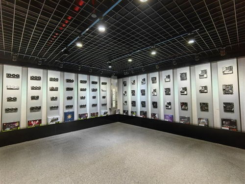 探訪微星主板工廠 巨型倉庫、尖端實驗室與動漫文化的融合